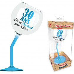 VERRE A VIN PENCHE 30ANS